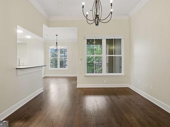 3rd image of 3777 Peachtree Rd NE APT 932