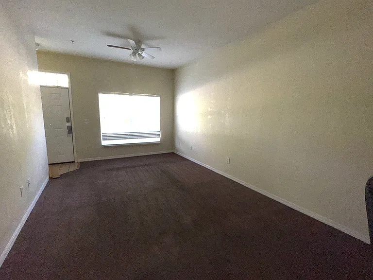 4012 Santa Maria Dr #103 — Photo 10