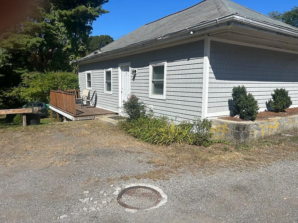 Outside (showing private deck)