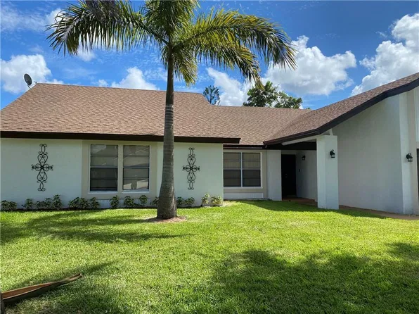 7408 NW 48th Ct, Lauderhill, FL 33319