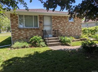 105 Homeworth Pkwy, Cheektowaga, NY