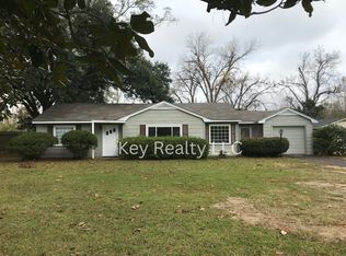3520 Bayou Rapides Rd, Alexandria, LA 71303