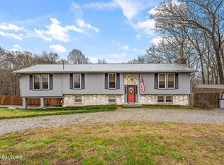 3100 Shanks Ln, Knoxville, TN 37938