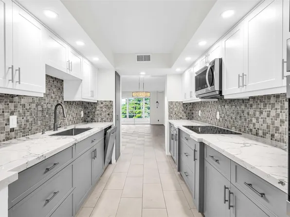 1703 Andros Isle #G4, Coconut Creek, FL 33066