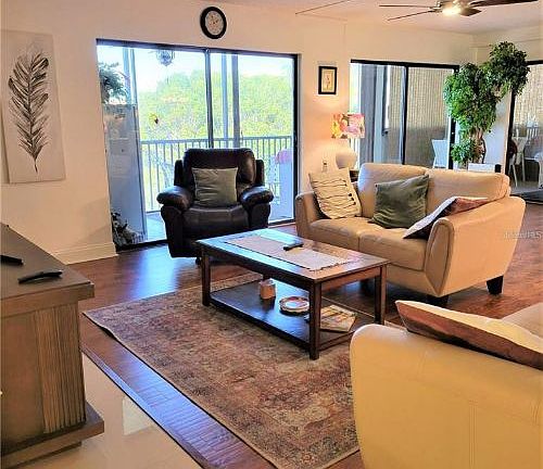 4th image of 1104 Benjamin Franklin Dr APT 419