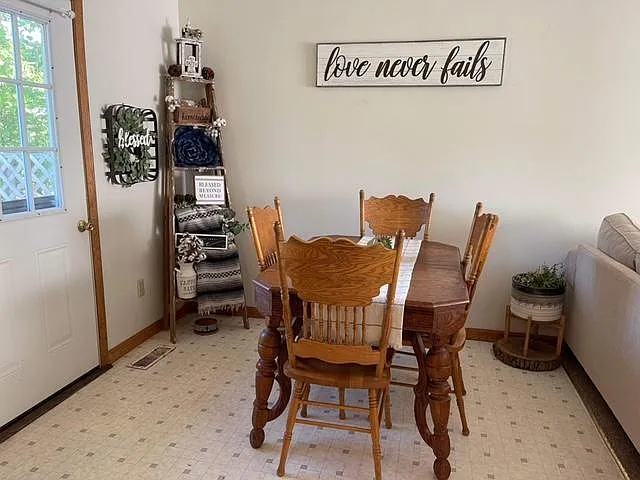 395 Dodson Ln — Photo 6