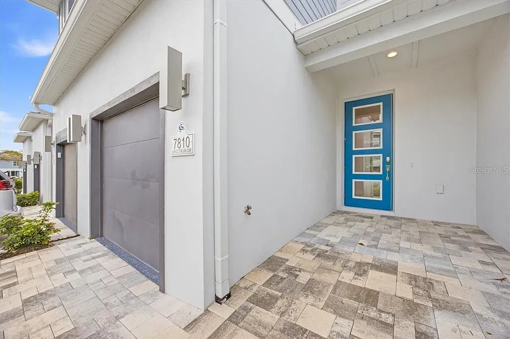 3 bed, 2.5 bath, 1708 sqft, $2,800 — Photo 4