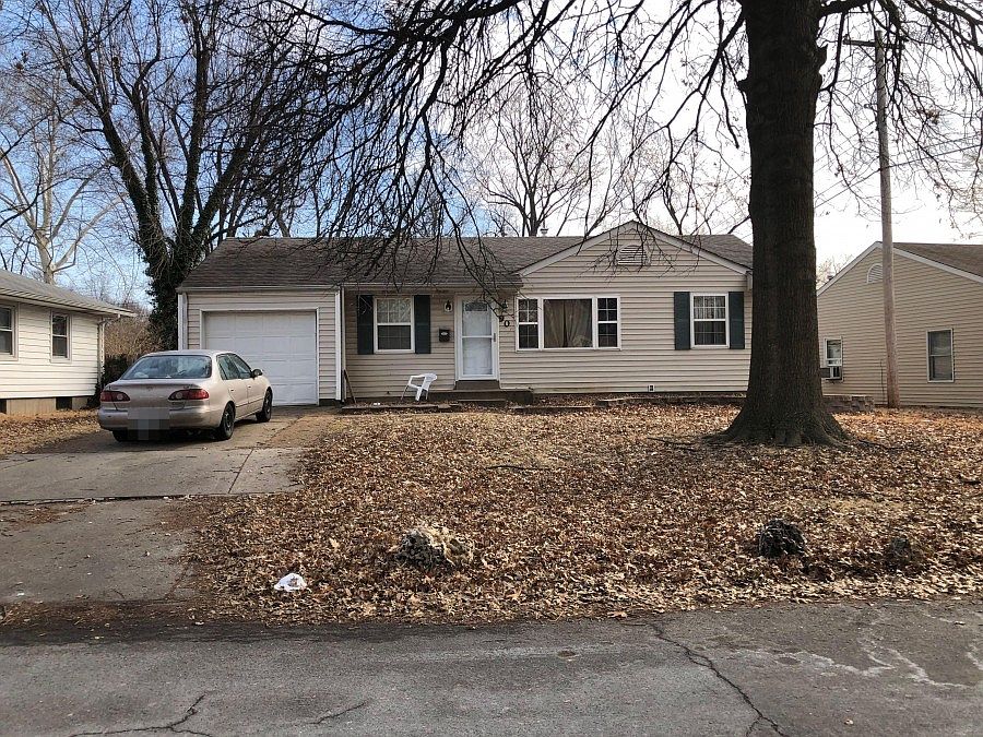 1st image of 90 Saint Daniel Ln