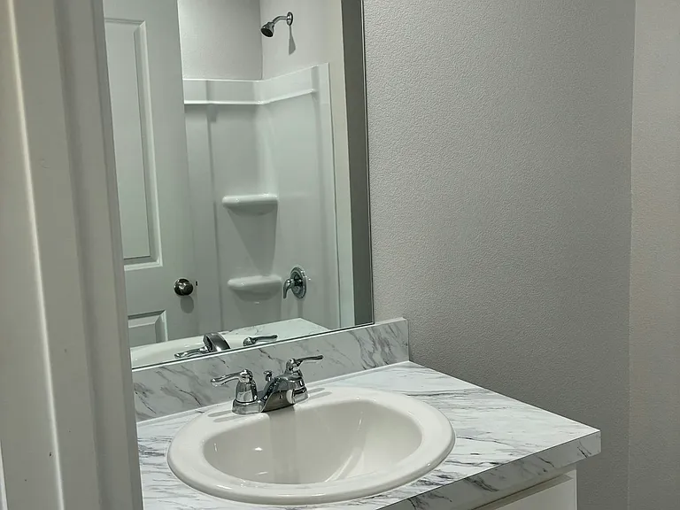 207 Polasek Dr — Photo 18