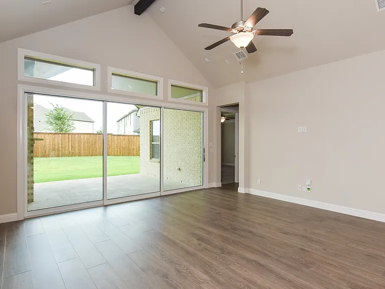 16696 Trumpet Vine Rd — Photo 7