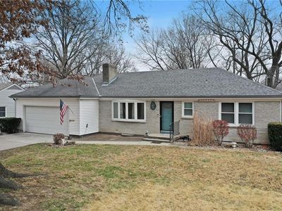5239 Barton Dr, Shawnee, KS, 66203