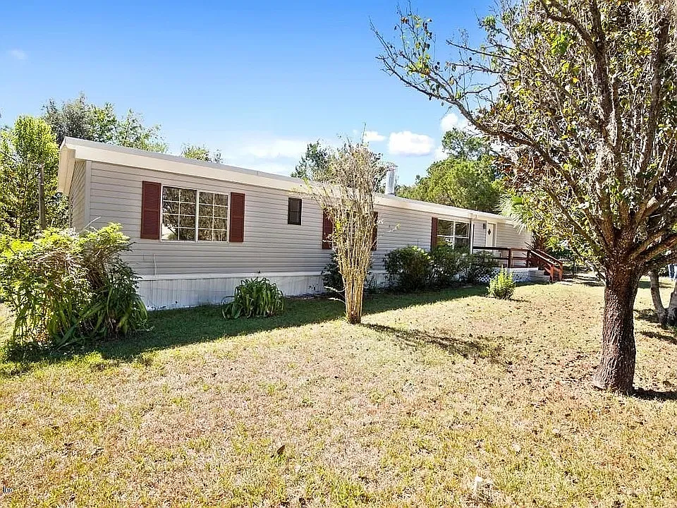 4 bed, 1904 sqft, $1,995 — Photo 2