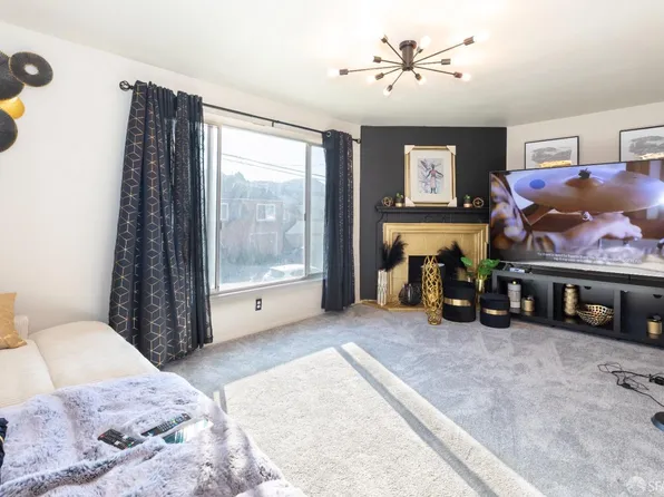 1966 Quesada Ave, San Francisco, CA 94124