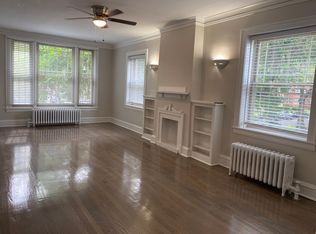 5900 N Campbell Ave APT 2, Chicago, IL 60659