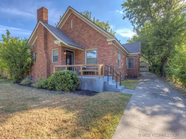 1135 S Birmingham Pl, Tulsa, OK 74104