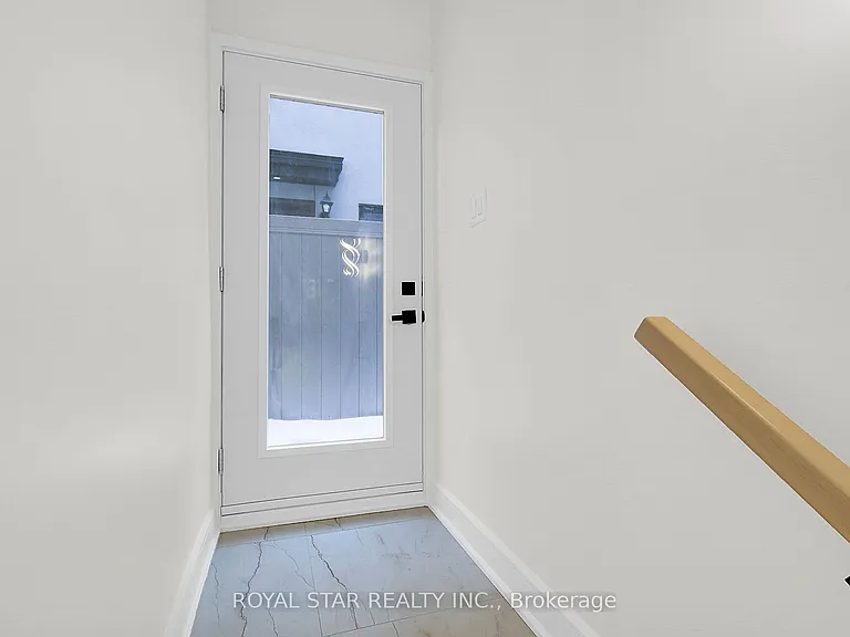 547 Mutual St #BASEMENT — Photo 5
