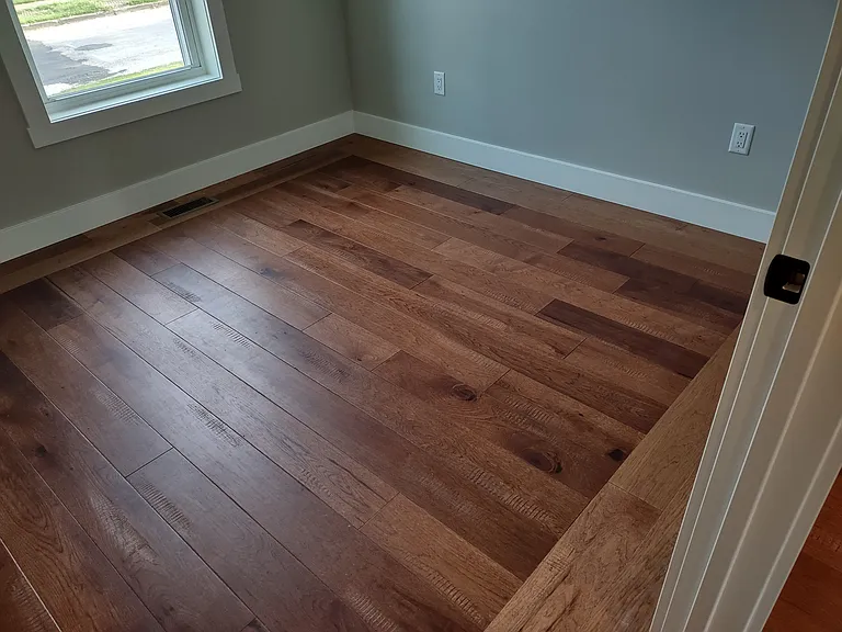 300 W Crawford Ave — Photo 18