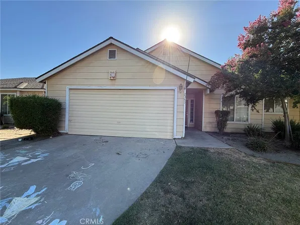 2345 N Michael St, Visalia, CA 93292
