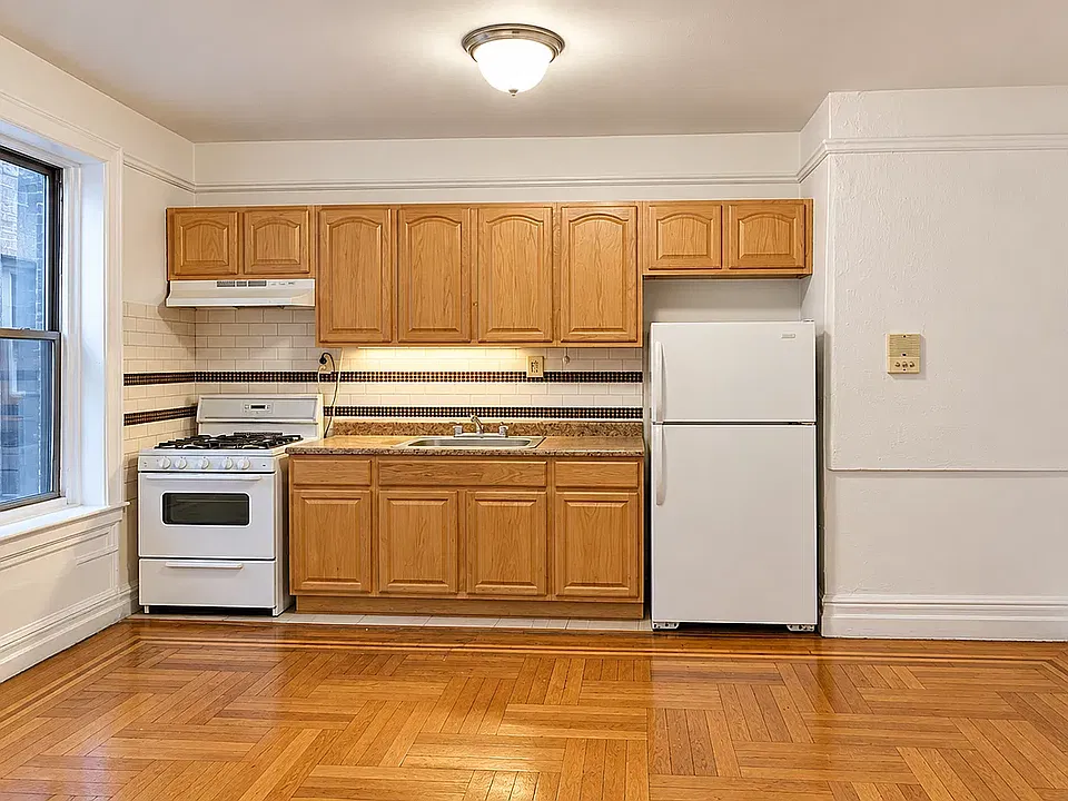 4582 Manhattan College Pkwy #1-D