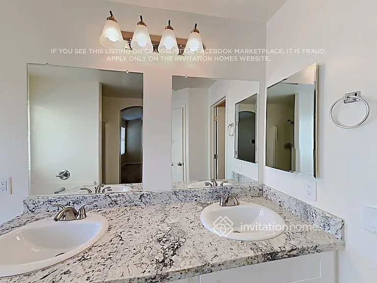 32634 N Cherry Creek Rd — Photo 15
