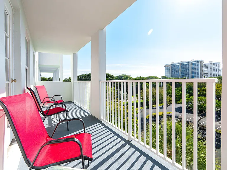 950 Ponce De Leon Rd #4030 — Photo 27