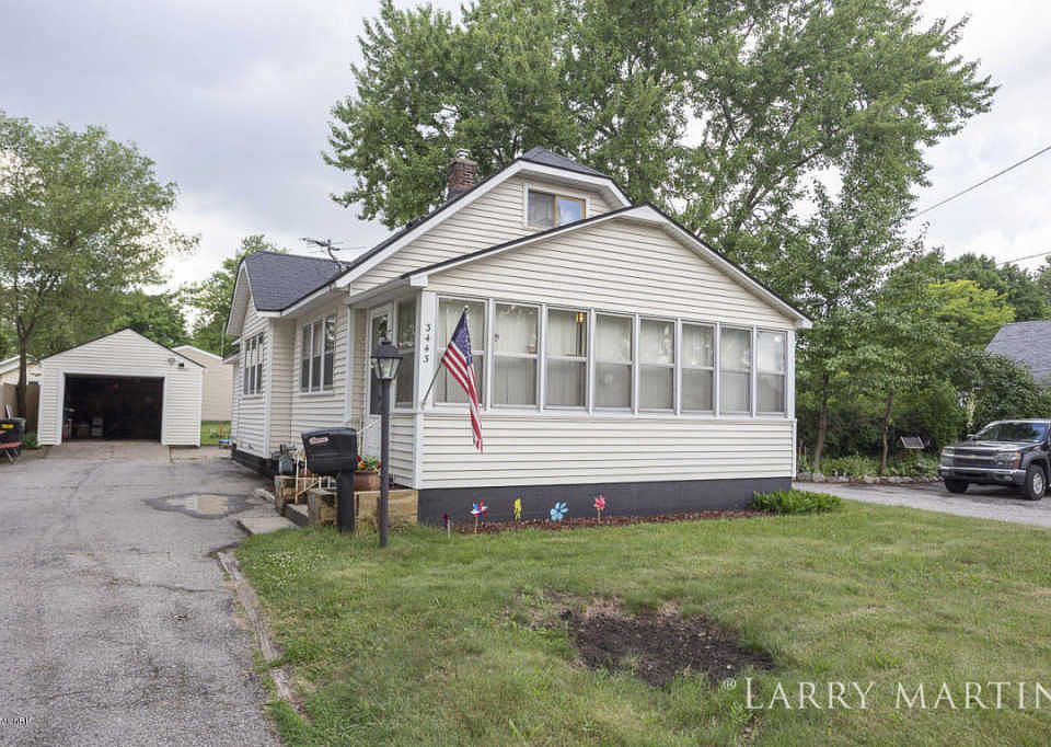 1st image of 3443 Buchanan Ave SW