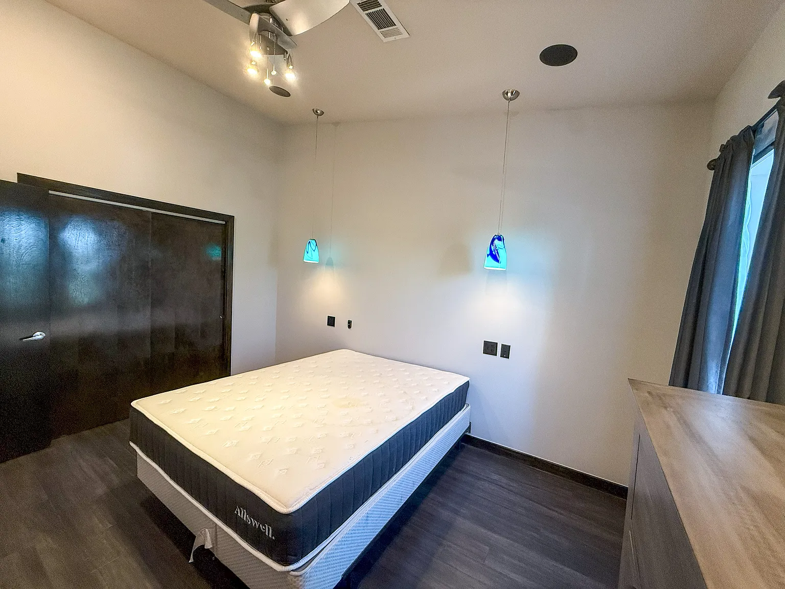 1 bed, 862 sqft, $1,200 — Photo 3