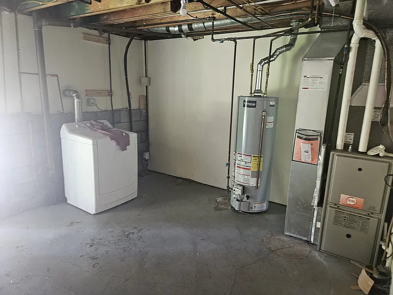 38 Brenda Ct #2 — Photo 4