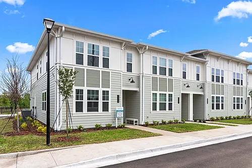 Viridian Southside Quarter Photo 1