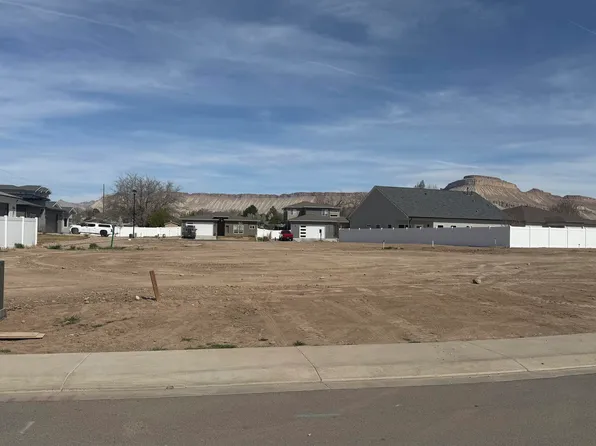 3304 Pyrus St, Clifton, CO 81520