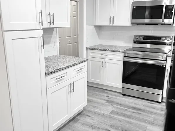 195 N Mayflower Way #N, Monroe Township, NJ 08831