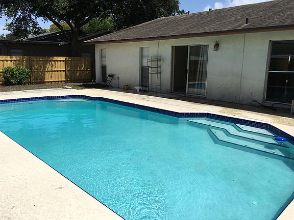 Pool area