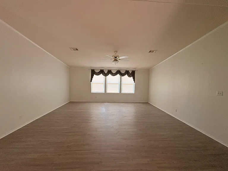 200 Texas Oak Dr — Photo 17