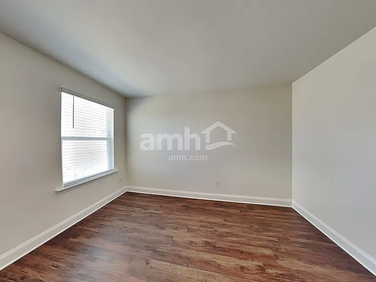 625 Rivermist Dr — Photo 21