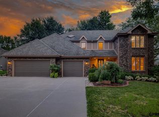 2923 S 165th Ave, Omaha, NE 68130