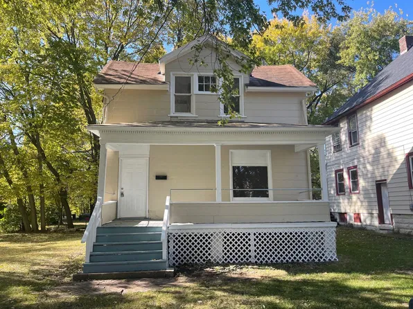 609 Voris St, Peoria, IL 61603