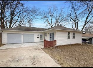 2800 Shearer Rd, Kansas City, KS 66106