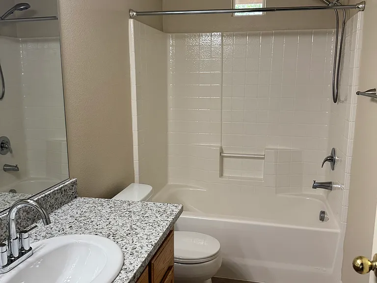 5304 Prospectors Pkwy — Photo 1
