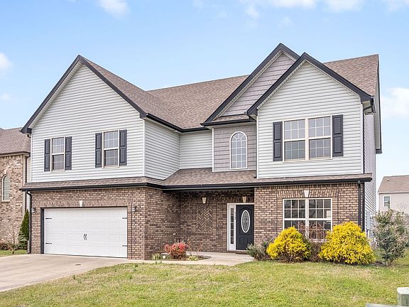 3rd image of 928 Tanager Ct