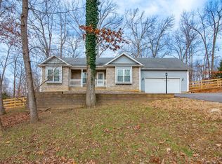 28 Sunnyview Rd, Brandenburg, KY 40108
