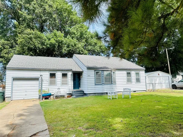 3016 Columbus Ave, Muskogee, OK 74401