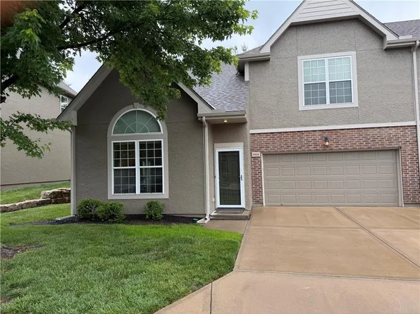 15624 W 61st St, Shawnee, KS 66217