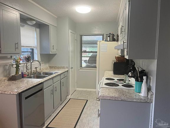 5th image of 4257 Elmcrest Dr