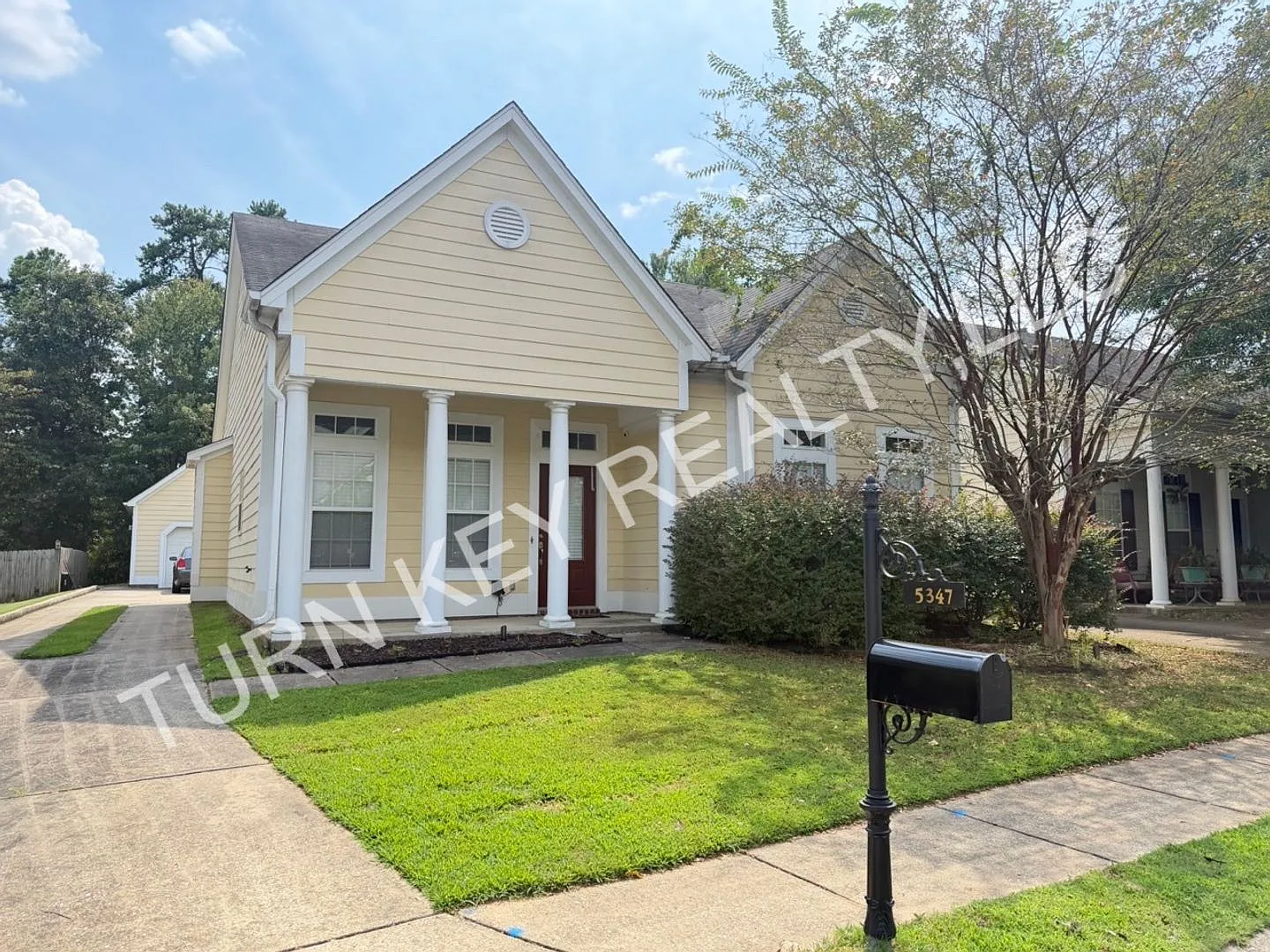 Home for rent in Trussville — Photo 2