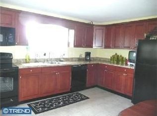 1026 Kingsman Rd, Upper Chichester, PA 19061