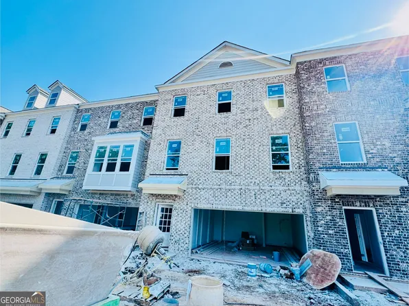 2739 Hallwood Ln, Suwanee, GA 30024