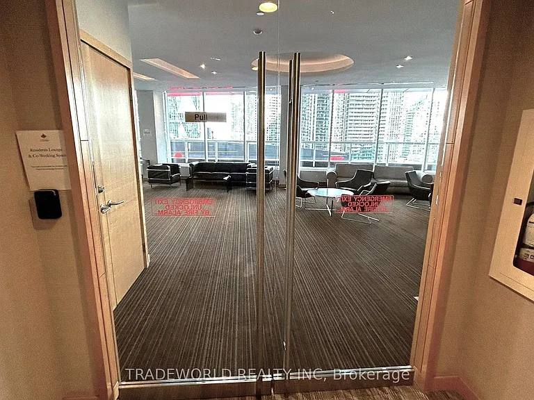 65 Bremner Blvd #2607 — Photo 21