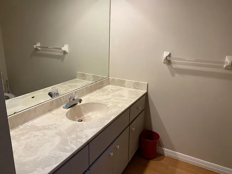 400 E Glassboro Ct #4B — Photo 9