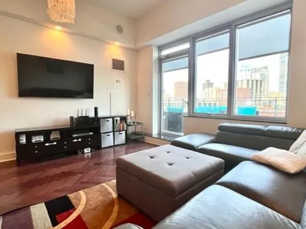 1 Charles St Unit 16G, Boston, MA 02114