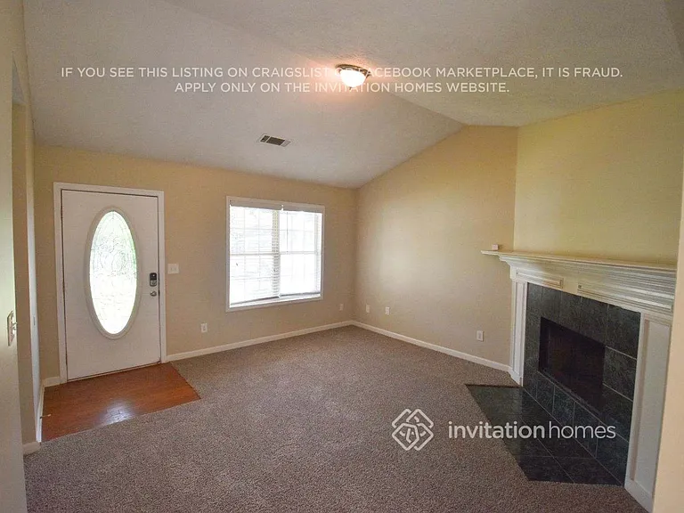 2709 Glendale Dr — Photo 2